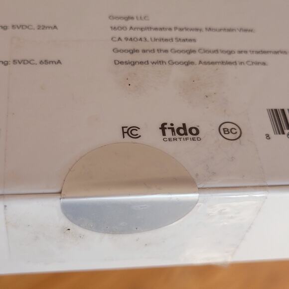 Google Titan Security Key bundle  New in the box sealed - Picture 8 of 11